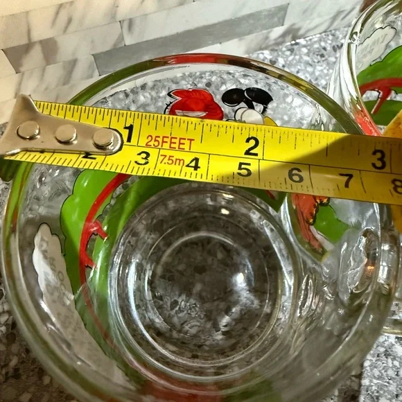 Garfield Glass Coffee Cups Made for McDonald’s 1980 Set of 2 - Picture 5 of 6